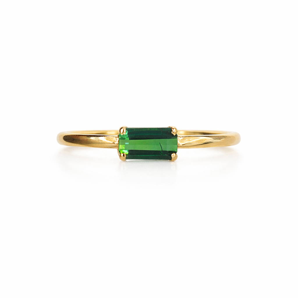 Anillo de Turmalina Verde en Oro 18K