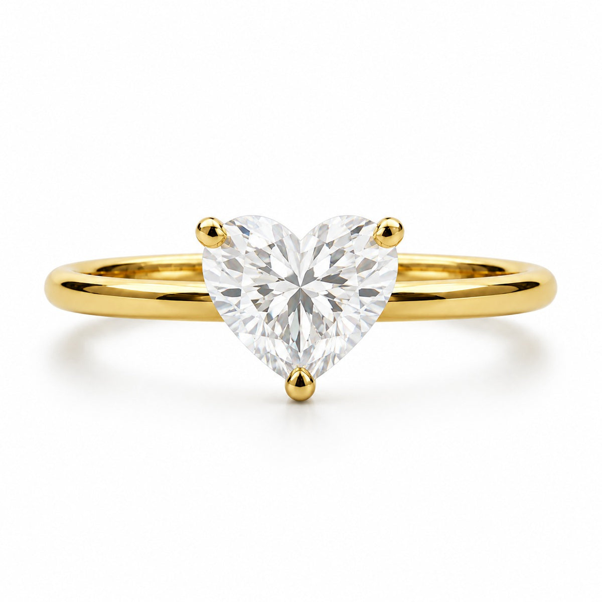 Anillo Corazón 0.60 ct en oro amarillo 18K con moissanita GRA