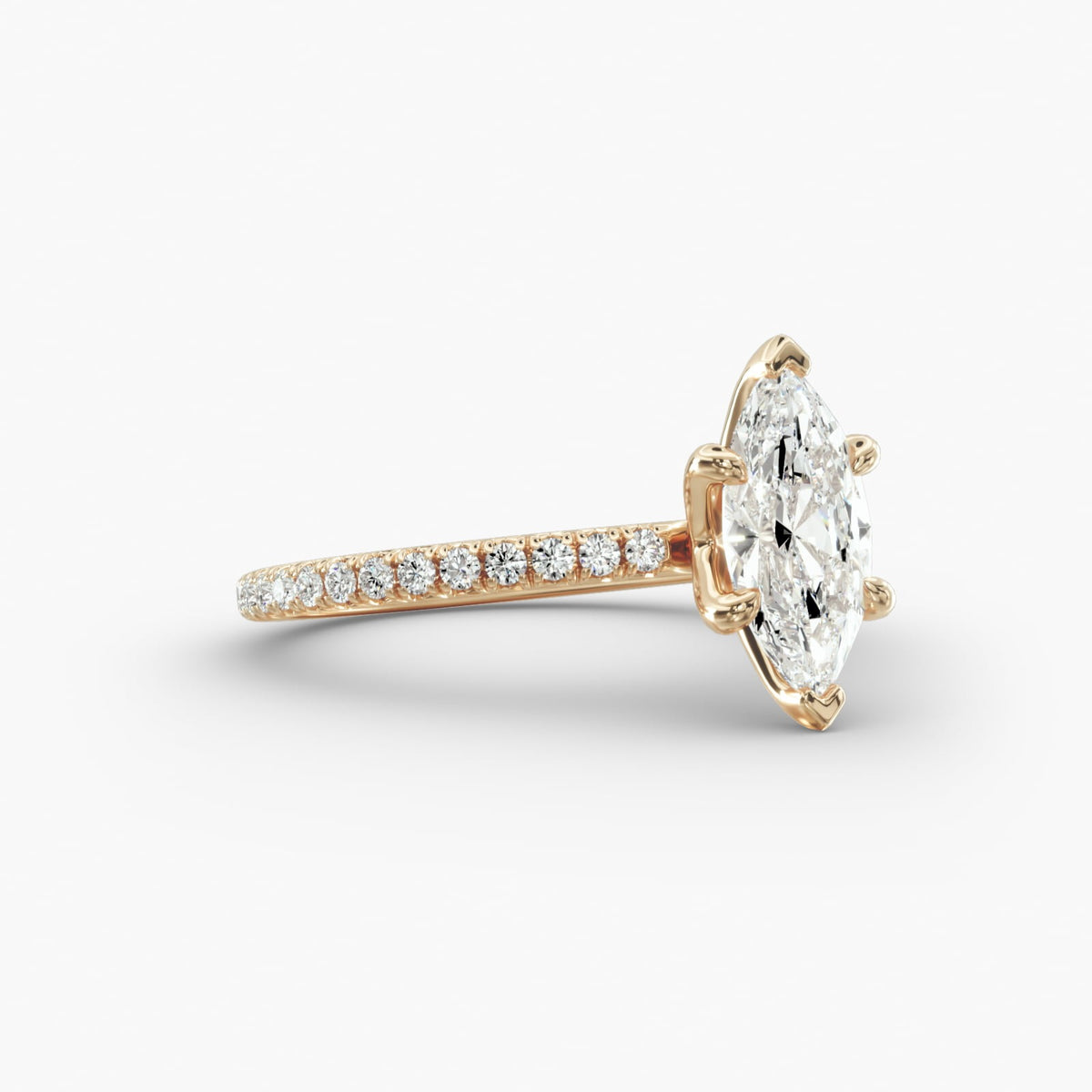 Anillo de Compromiso Marquise con 6 Prongs y Pavé  Oro 18K